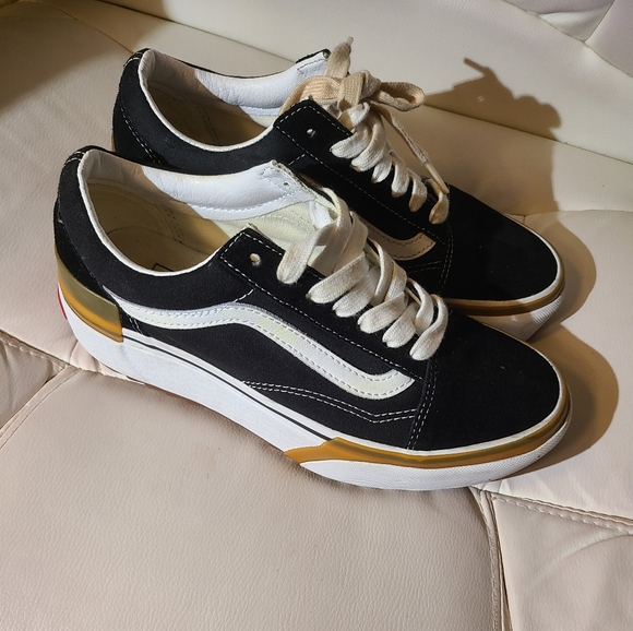 VANS CHUNKY Platform KNU Sneakers - Picture 11 of 12